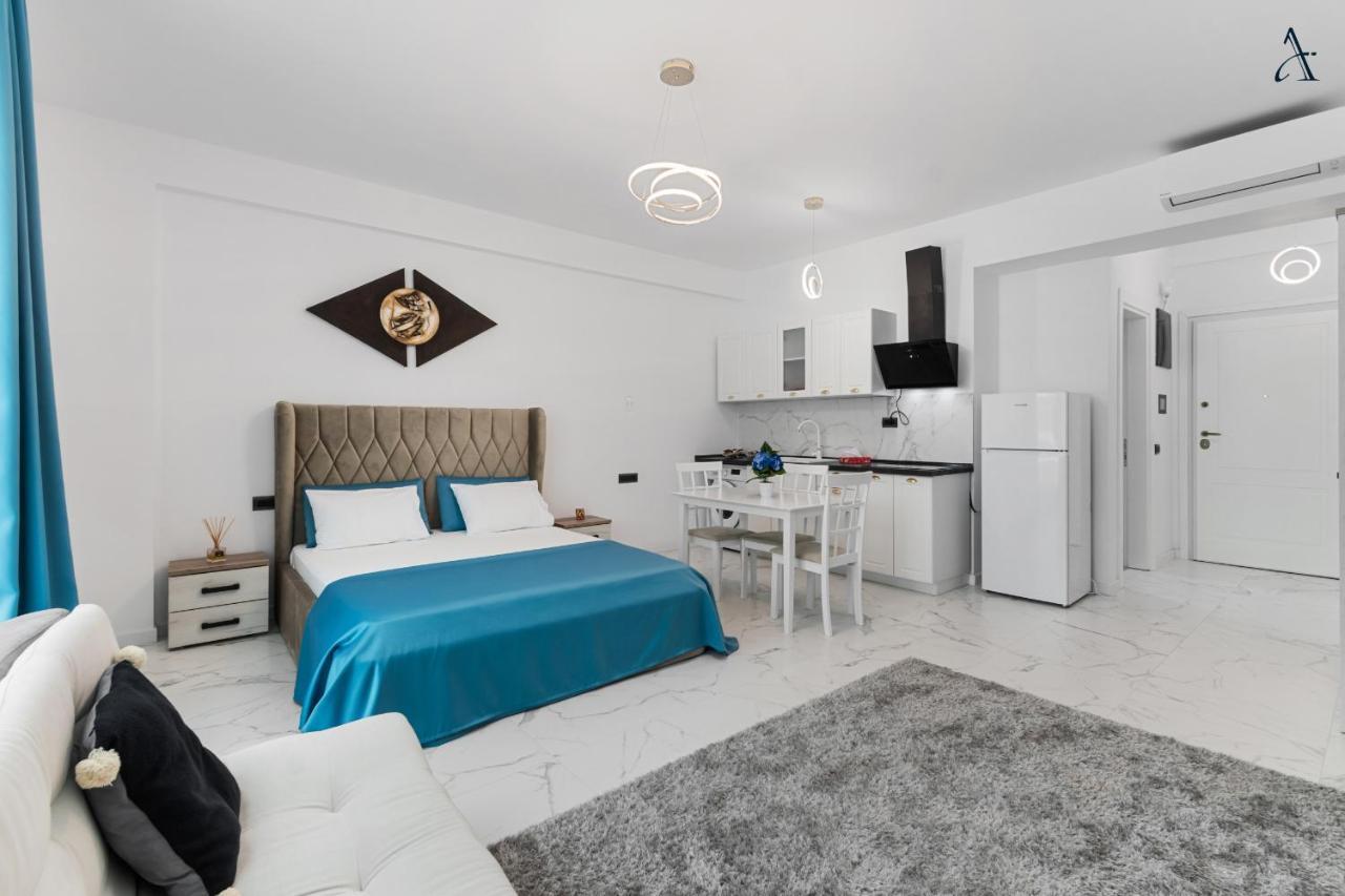 Rentforcomfort Saint George Studio & Sea View 마마이아 외부 사진